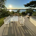 Seaside With Panoramic Views Of Viksfjord Vakantiehuis Ula